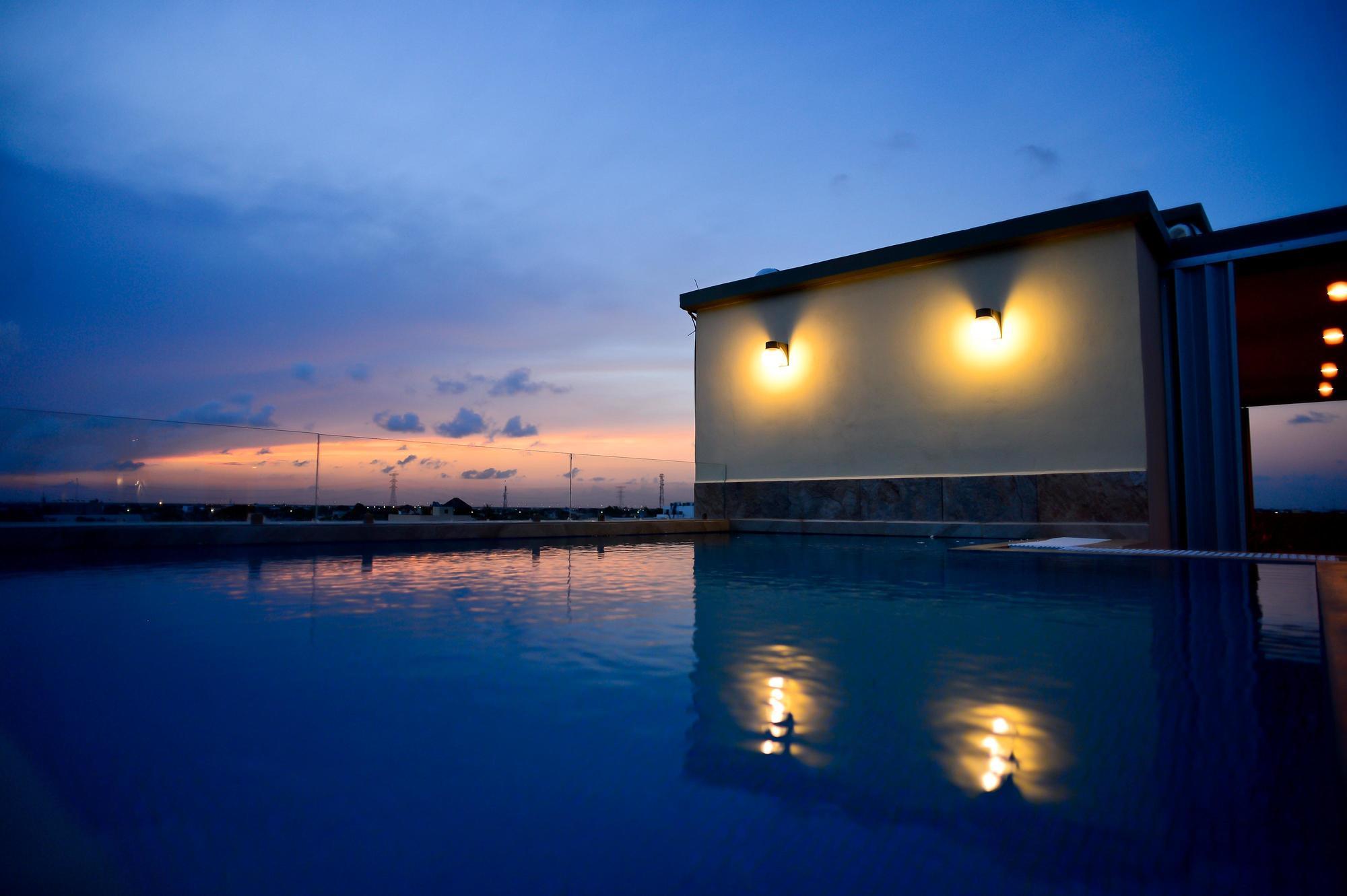 Sunrise 42 Suites Hotel 普拉亚卡门 外观 照片